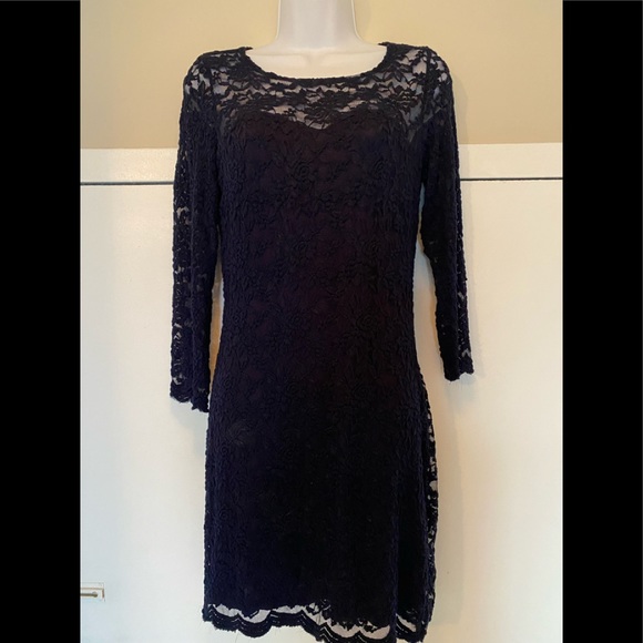 Beautiful Navy Blue Lined Lace Dress - Picture 1 of 7